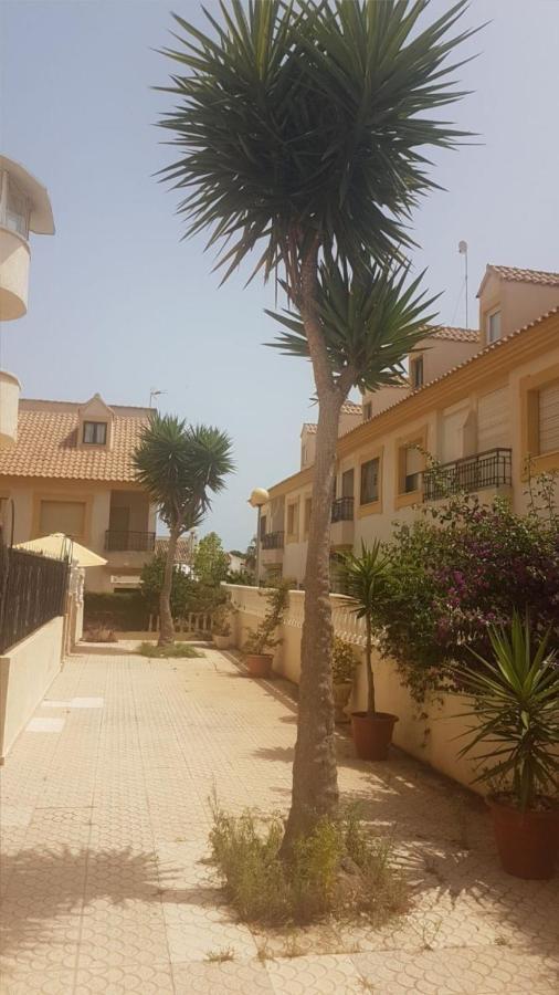 Apartamentos Rosi - 5-10 Minute Walk To La Zenia Beach, Beach Bar, Cliff Walk, Shops, Paddys Point, Cabo Roig - Free Fast Fibre Optic Broadband - No Deposit Required Orihuela Eksteriør bilde