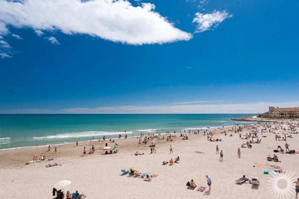 Apartamentos Rosi - 5-10 Minute Walk To La Zenia Beach, Beach Bar, Cliff Walk, Shops, Paddys Point, Cabo Roig - Free Fast Fibre Optic Broadband - No Deposit Required Orihuela Eksteriør bilde